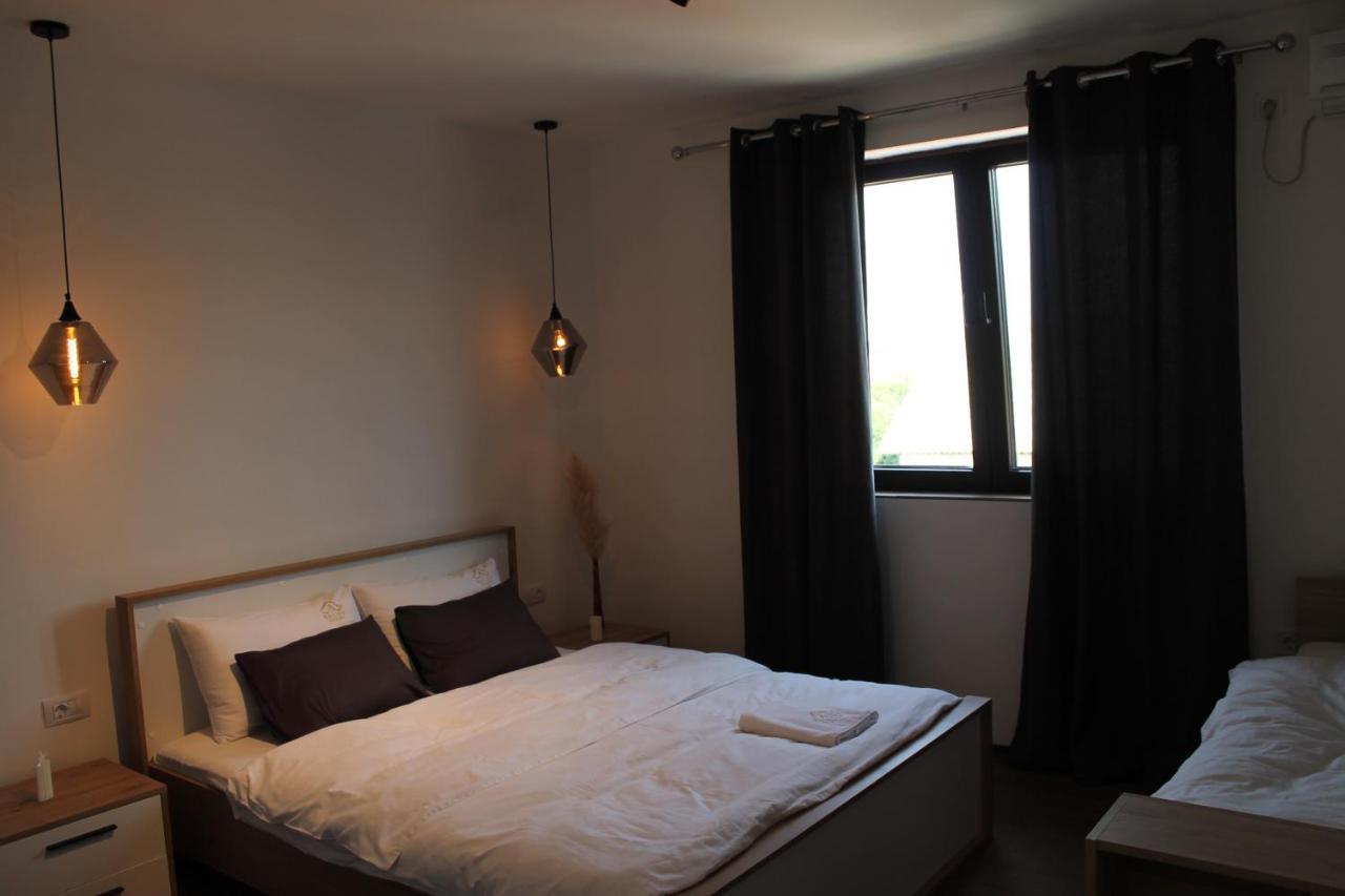 Belov Rooms And Apartments Demir Kapija Kültér fotó