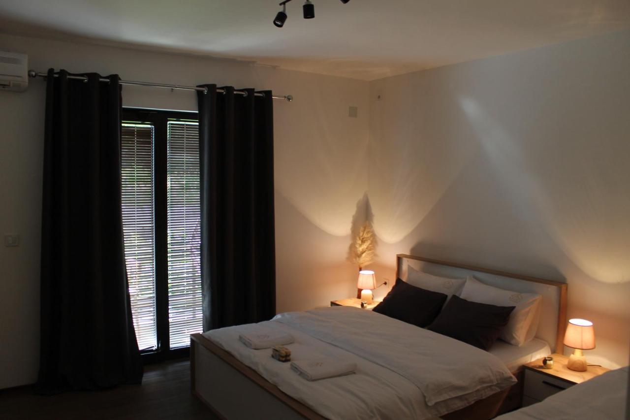 Belov Rooms And Apartments Demir Kapija Kültér fotó